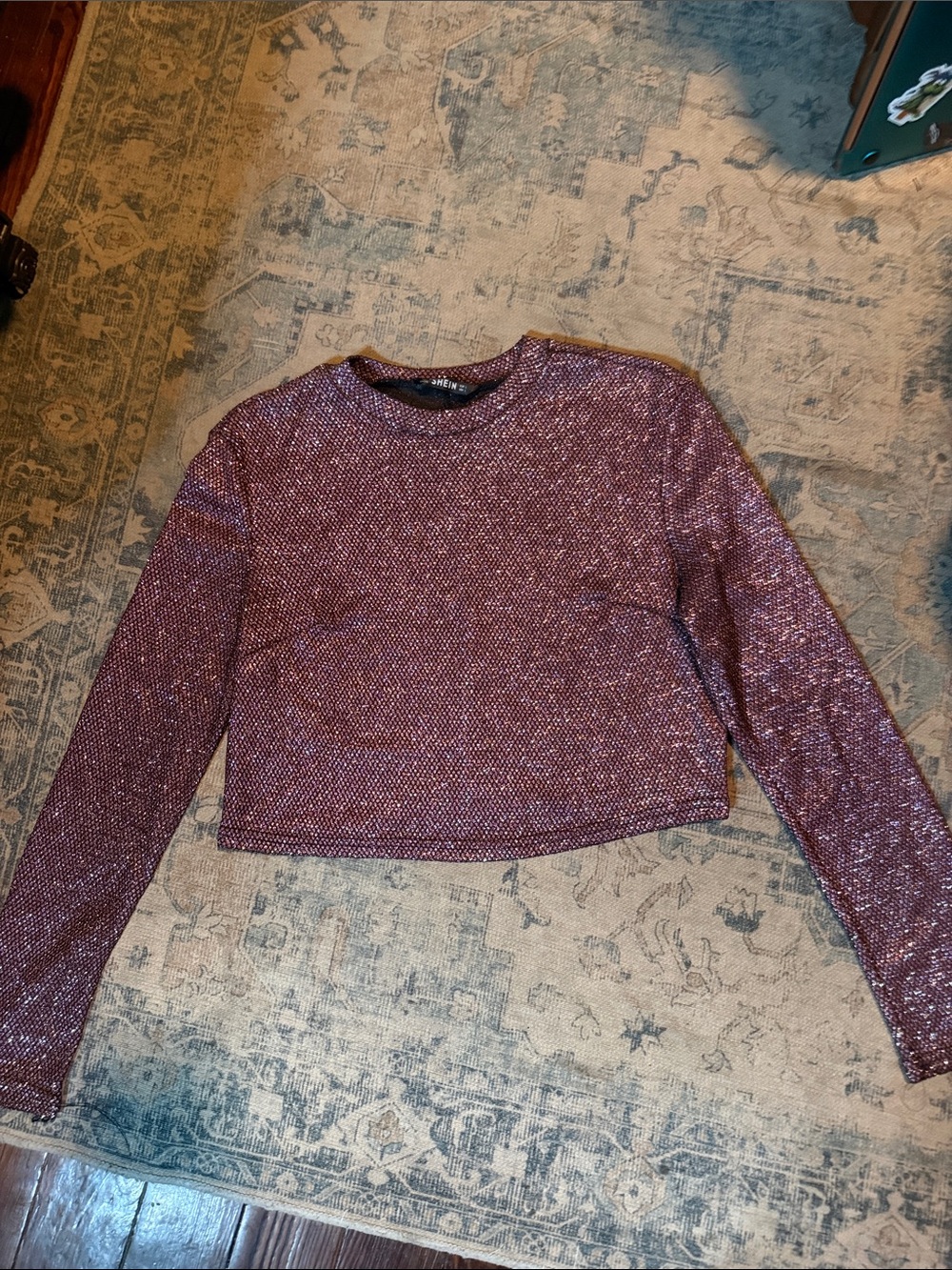SHEIN Shimmery Mauve Metallic Long-Sleeve Crop Top